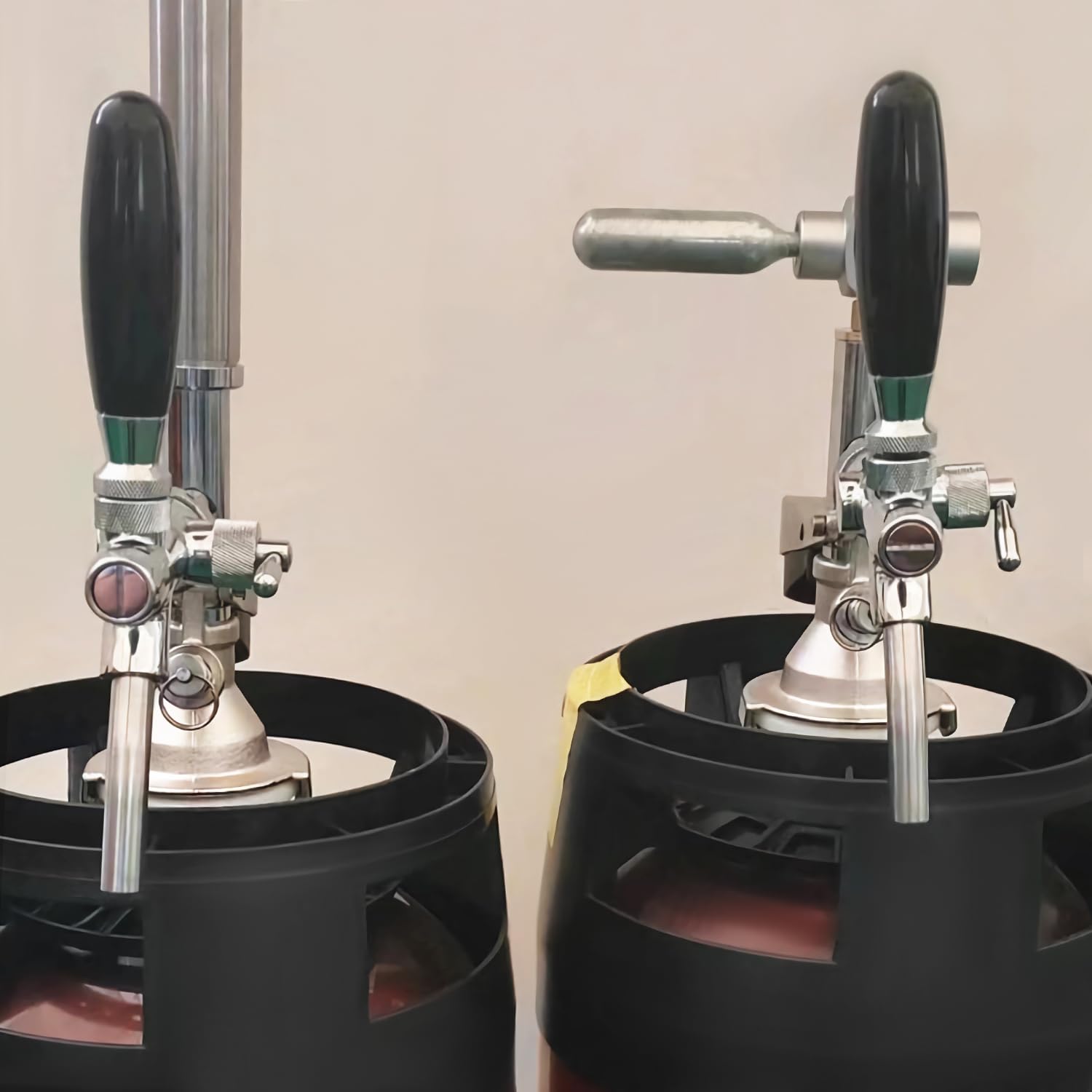QWORK® Acoplador de Barril de Cerveza Tipo A con válvula de Alivio de presión, G5/8, latón y Acero Inoxidable 304