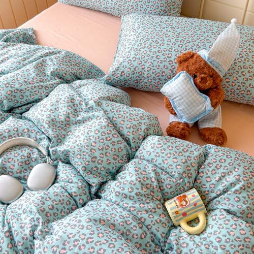 Image of VM VOUGEMARKET Leopard Duvet Cover Set Queen,Light Blue Pink,Muslin Cotton