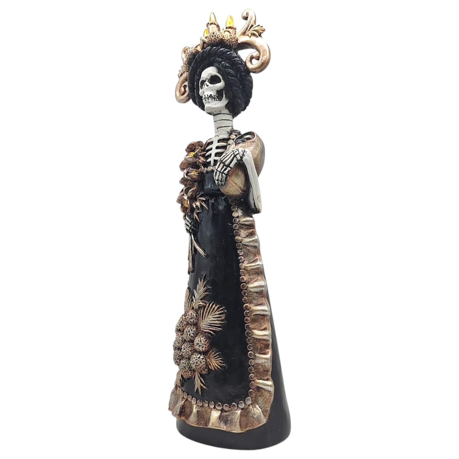 Amazon.com: Decorative Figure Catrina Lupita, Skeleton with Black Dress and  Flowers, 42 cm (Black with Gold)