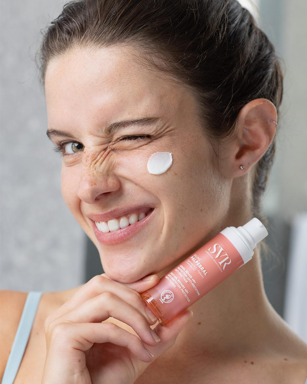 SVR – Bálsamo Palpecal – Bálsamo calmante reparador anti-picazón – Para cara y zona ocular seca, irritada y propensa a atópicos – Ácido hialurónico, omegas 3-6-9, ceramidas AD – 30 ml