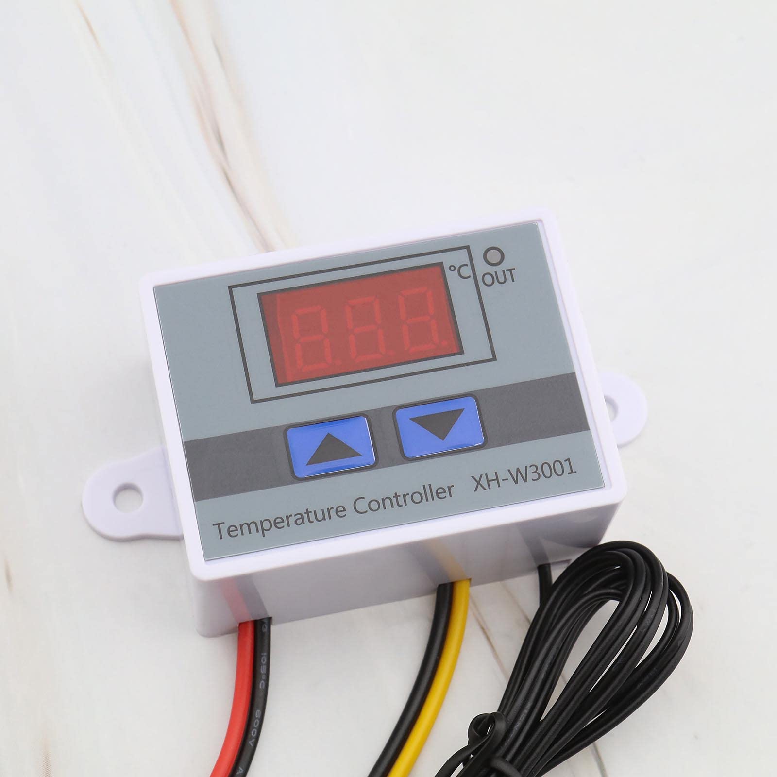 Termostato Digitale XH-W3001 12V 10A Con Sonda Impermeabile - Modulo Regolatore Di Temperatura Per Raffreddamento Riscaldamento, Incubatrici