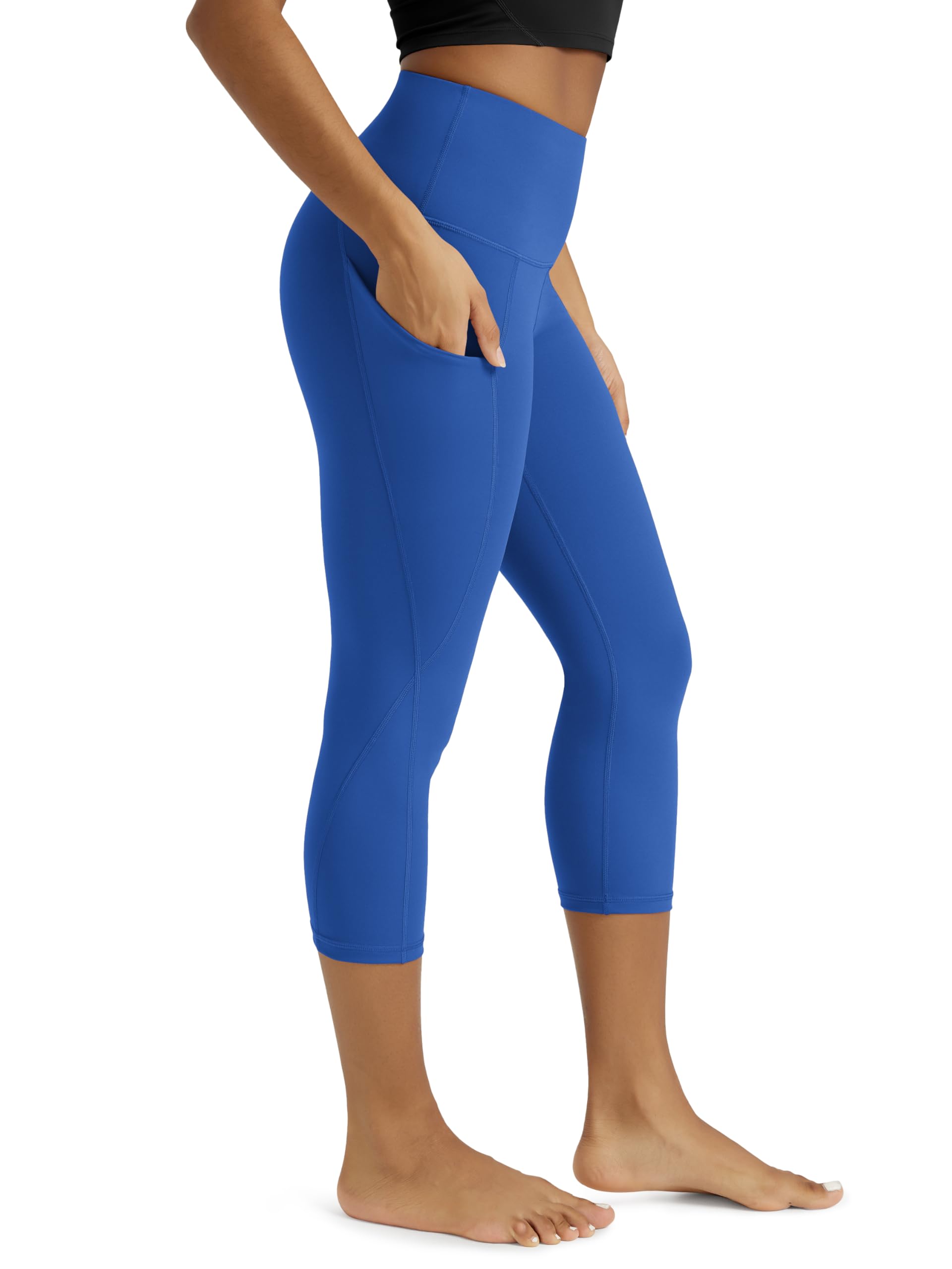 ODODOS Women's High Waisted Yoga Capris with Pockets, Tummy Control Non See Through Workout Athletic Running Capri Leggings