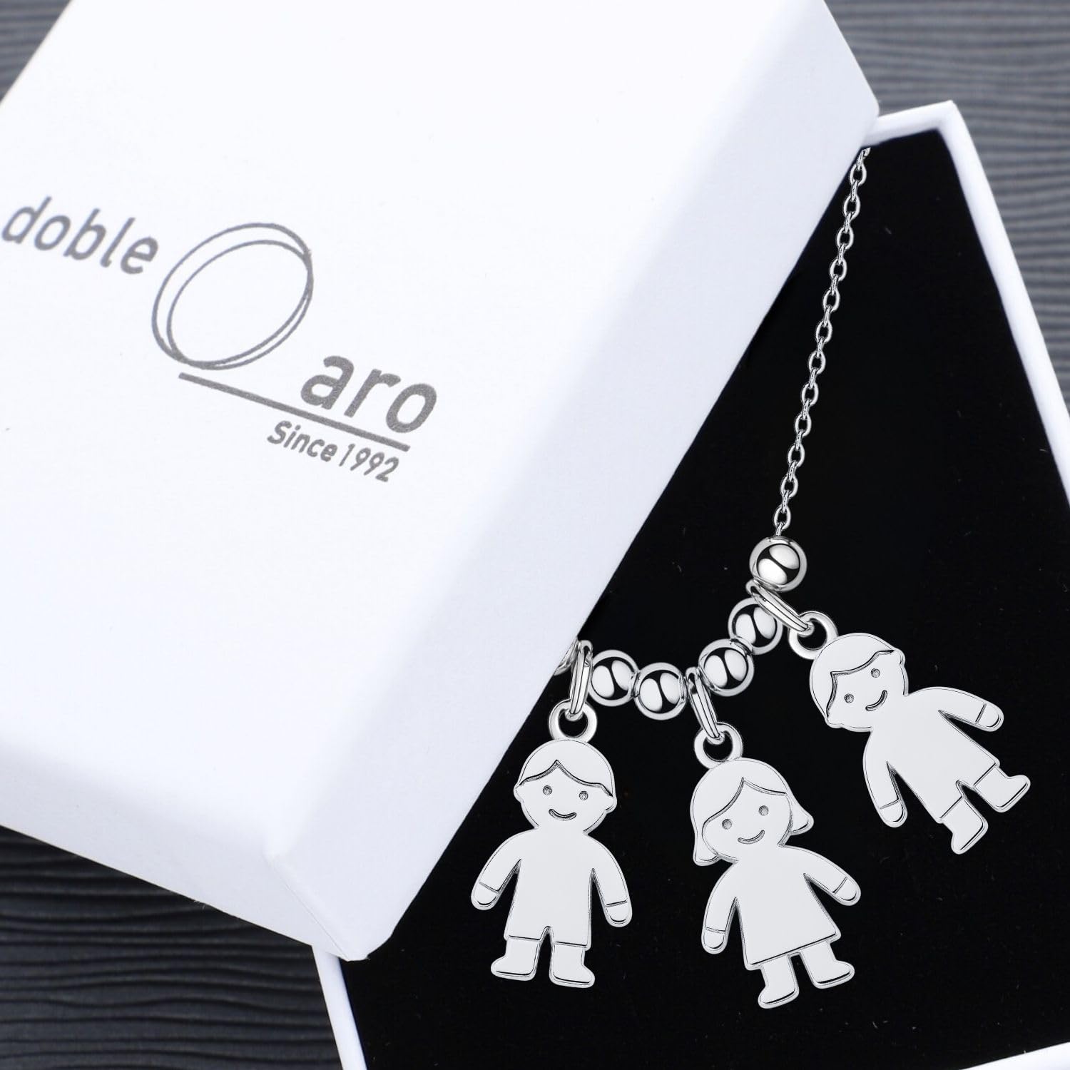 Collar con Colgante de Niños o Niñas Personalizable en Plata de Ley 925 o Bañado en Oro – Regalo Ideal para Mamás o Abuelas – 45cm + Alargador