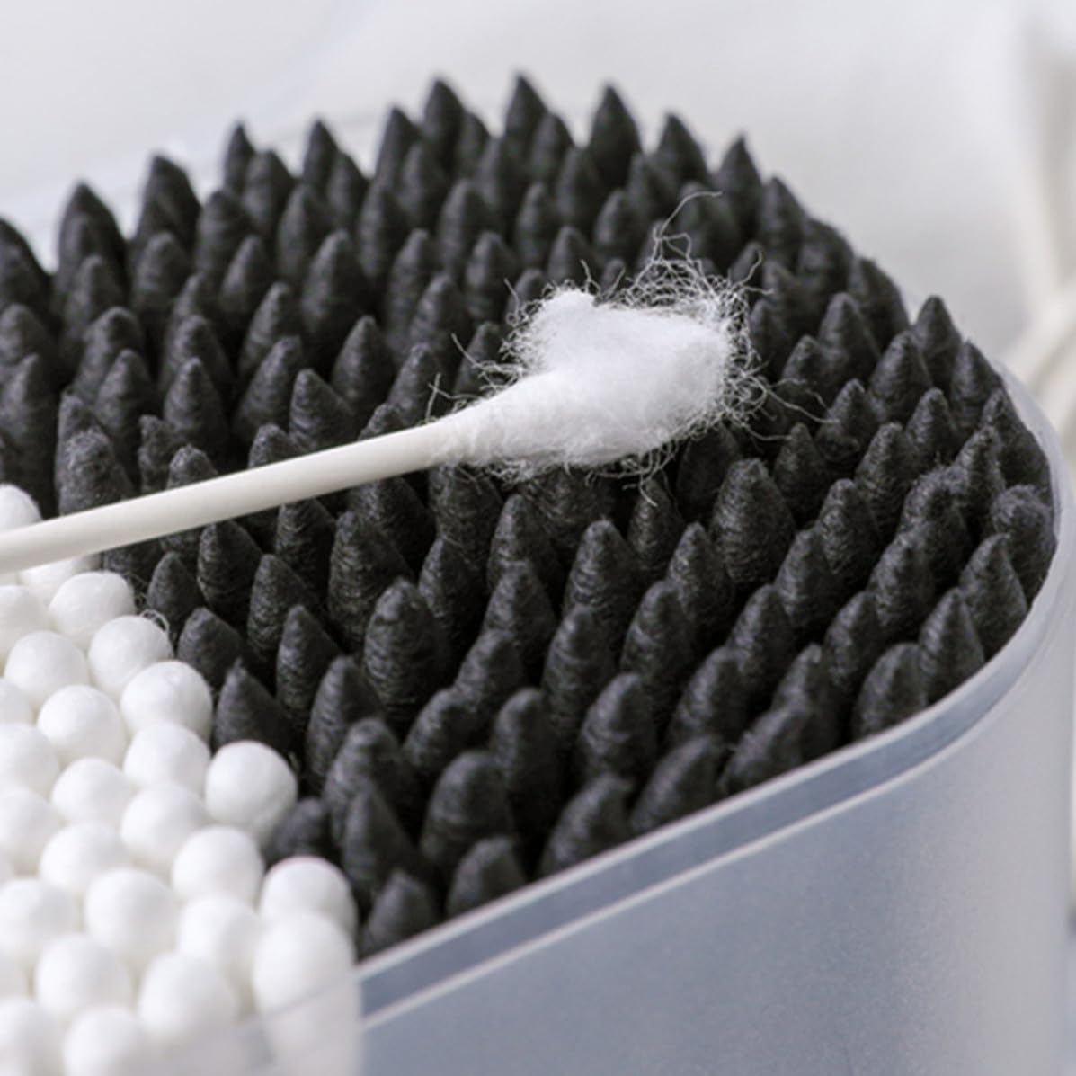 Cotton Swabs with Wooden Sticks Disposable Double Color 300pcs image 3
