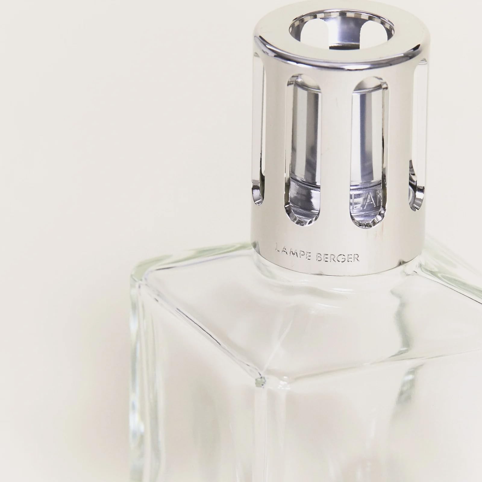Maison Berger – Set Lampe Berger Essentielle Cuadrada con 2 Recargas de 250 ml – Air Pur y Vent d’Océan – Lámpara catalítica para perfumar el hogar – Difusión fina, homogénea y duradera