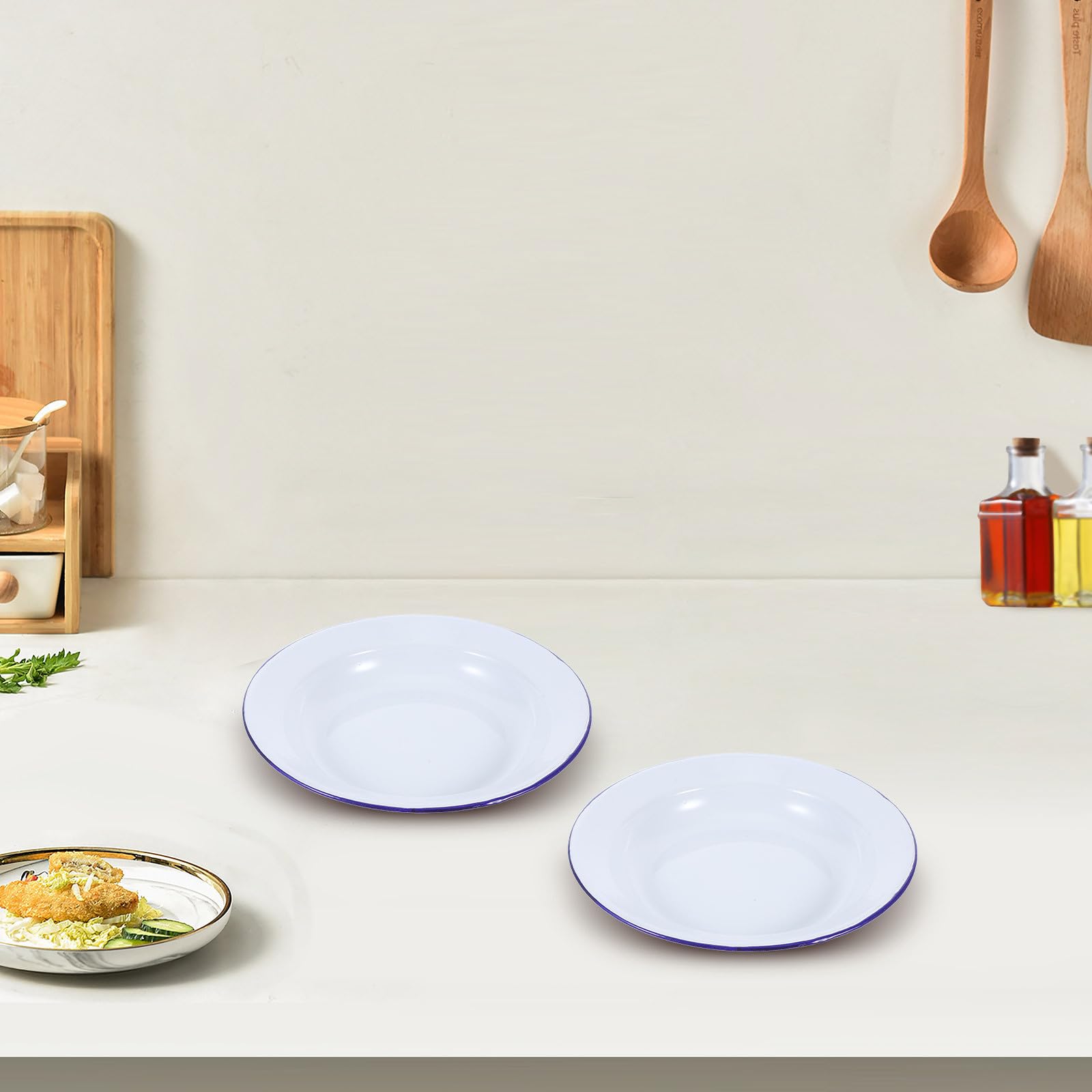 Healifty 5 Stück Runder Emaille Hot Pot Teller 24cm Weiß mit Blauem Rand Leicht zu Reinigen und Multifunktional Klassisches Vintage Design für Zuhause und Bankette
