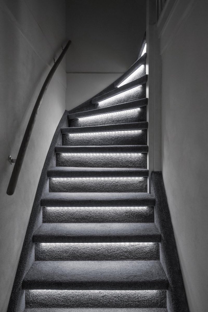 Proventa LED Treppenstufenbeleuchtung mit Dimmer – Komplettset für 15 Stufen, 4000K neutralweiß, Stufenlicht mit Steckverbindung, LED Lichtleisten Treppe für Innen, energiesparende Stufenbeleuchtung