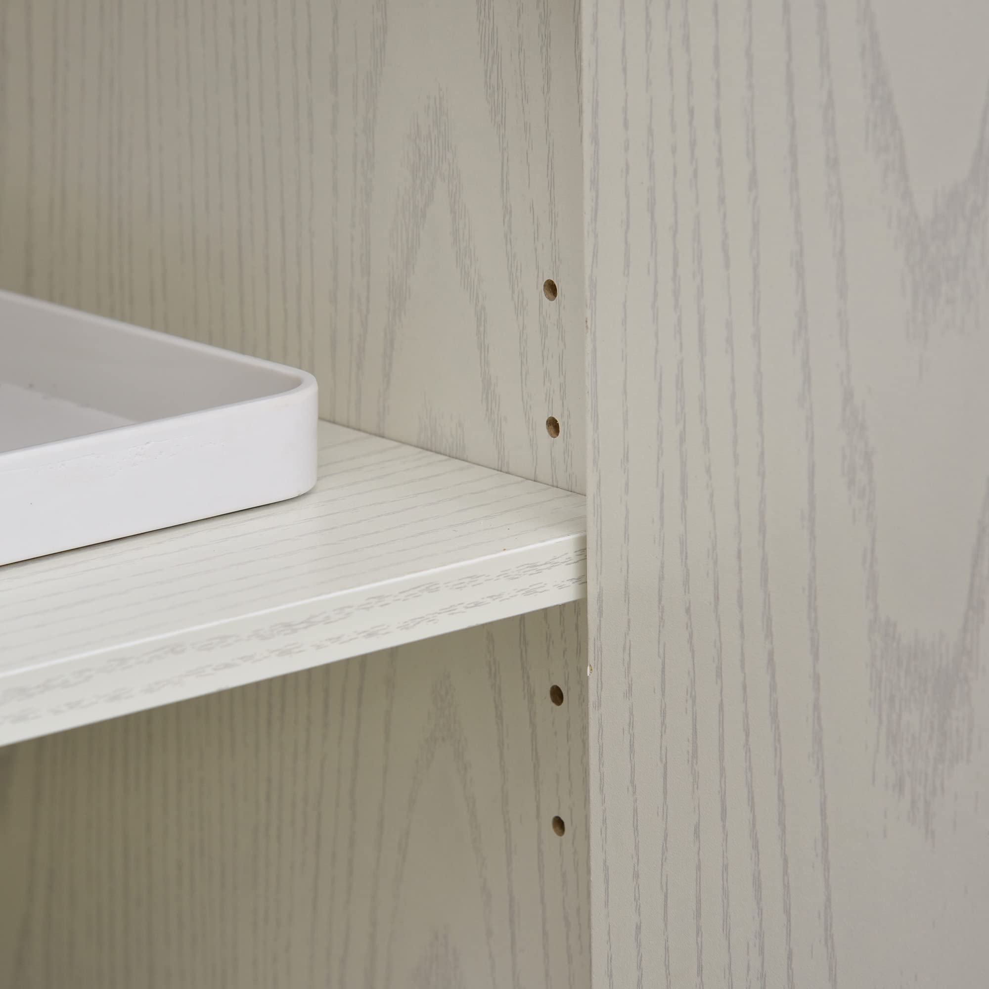 HOMCOM Aparador Auxiliar para Microondas con Ruedas 60,4x40,3x97 cm Blanco | Armario Bajo de Cocina, Armario de 2 Puertas, Estante Ajustable, Carga 70 kg