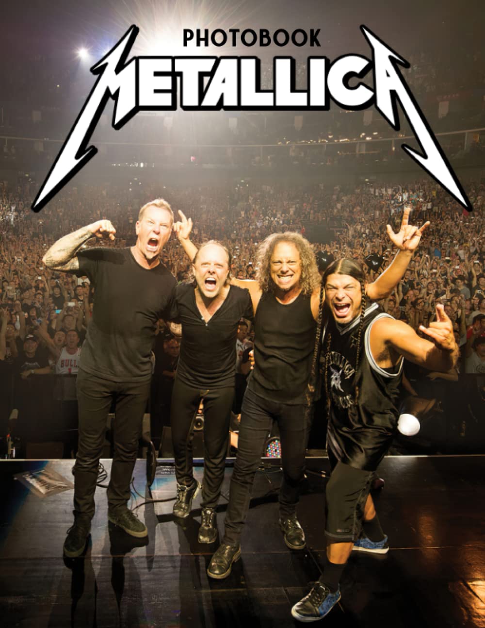 𝕄𝕖𝕥𝕒𝕝𝕝𝕚𝕔𝕒 Photobook: Photo Album Collection Images Of 𝕄𝕖𝕥𝕒𝕝𝕝𝕚𝕔𝕒 For Relaxation [Celeb Edition]