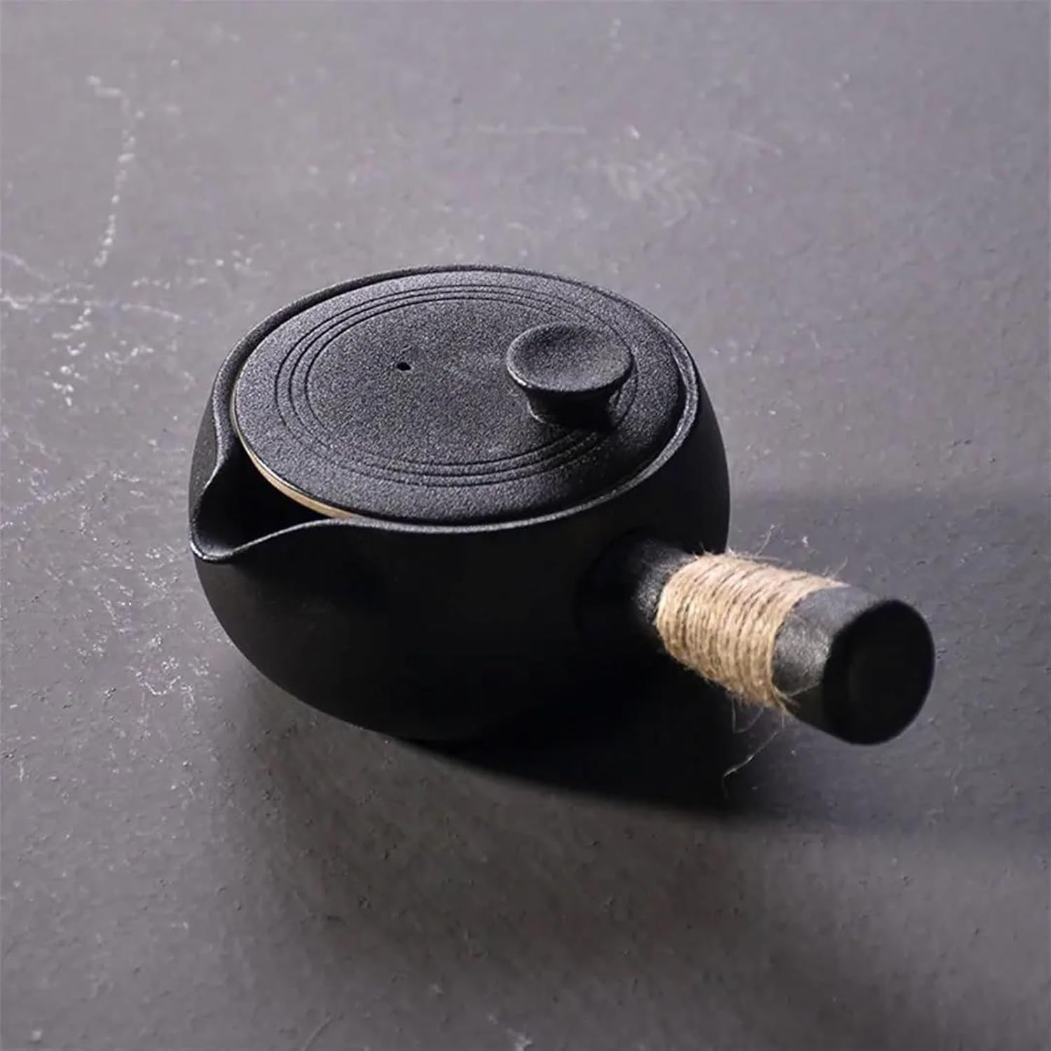 Style Rough Pottery Side Handle Large Capacity Portable Tea Pot with Handle Handmade Teaware Kung Fu Tea Sets Travel Tea Set s & Coffee Servers