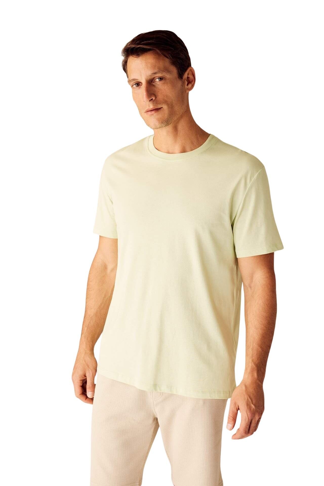 Erkek New Regular Fit Bisiklet Yaka Basic Kısa Kollu %100 Pamuk Tişört
