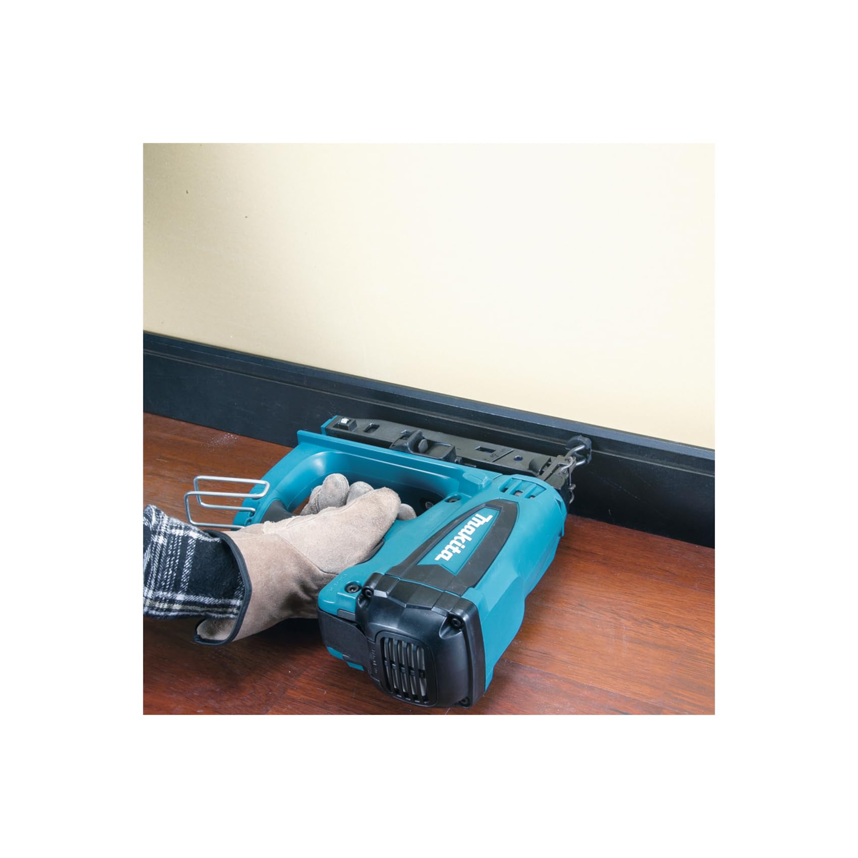 Makita GF600SE gwoździarka gazowa 7,2 V, petrol