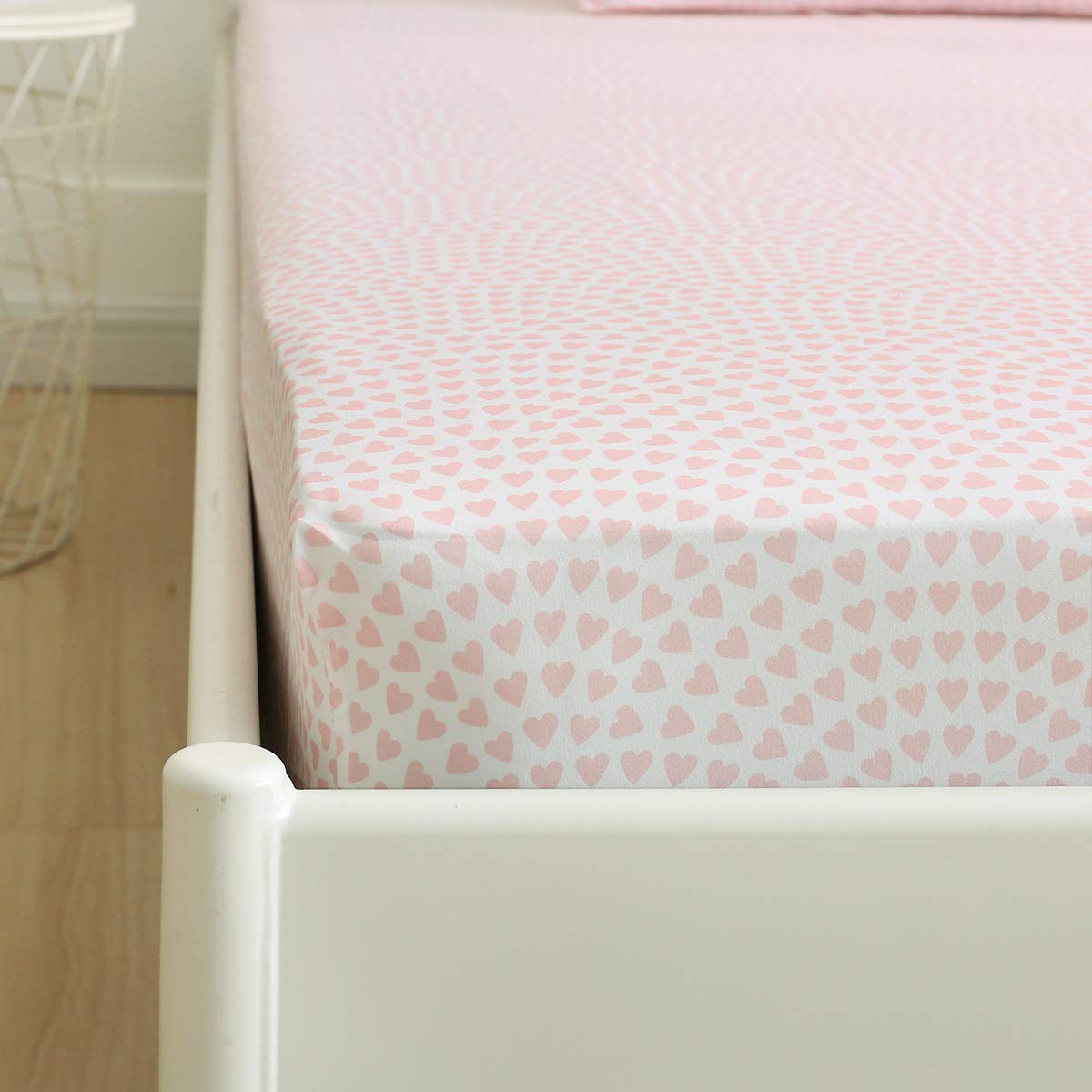 Catherine Lansfield Retro Daisy Fitted Sheet | Dunelm - View #6