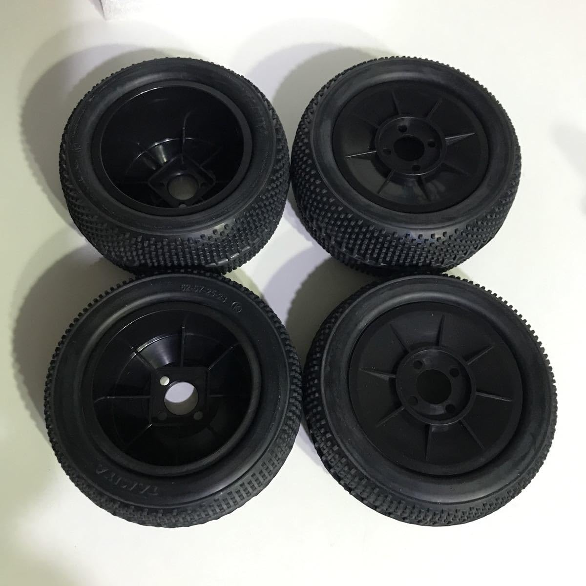 Amazon | ヨコモ YOKOMO YZ-10 のホイール タミヤのタイヤ付