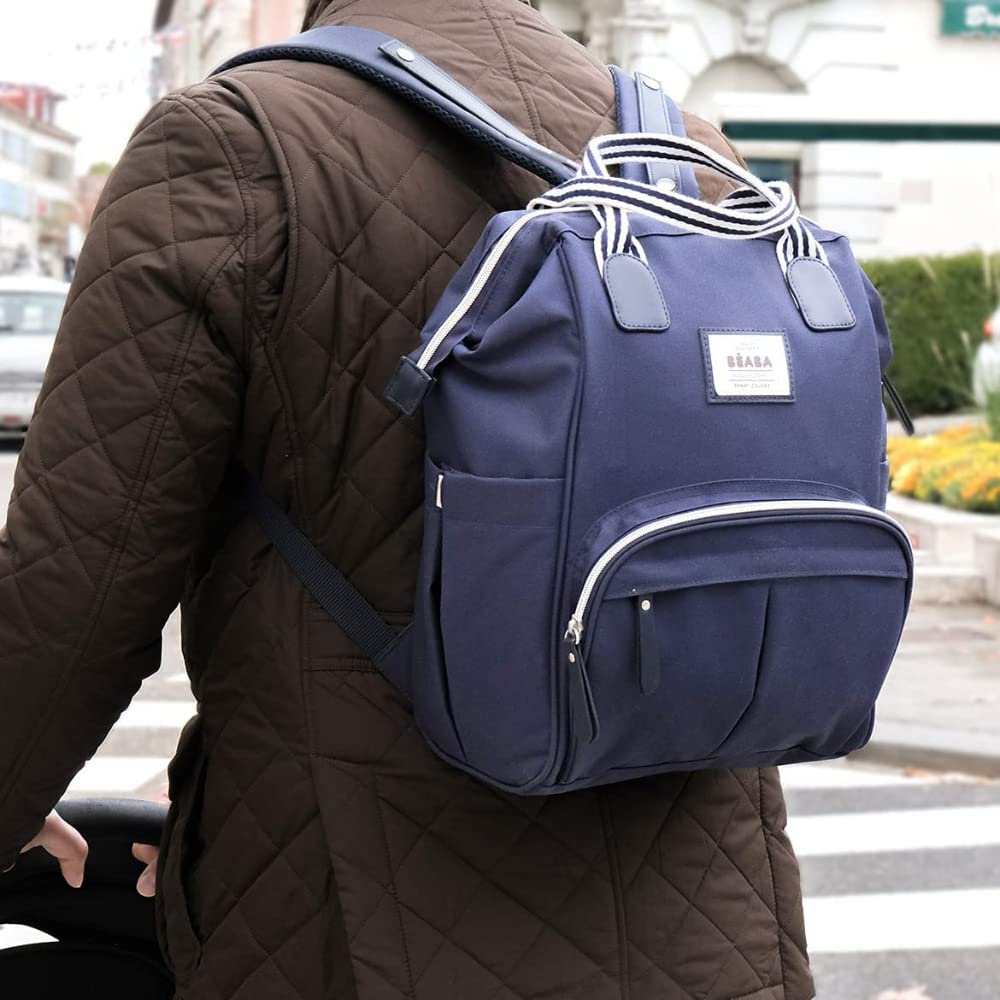 BÉABA, Sac à Dos à Langer pour Bébé,Grande capacité de rangement et ouverture, Multiples poches isothermes,Tapis inclus, pour Voyage, Multifonctionnel, Sac Wellington - Bleu marine
