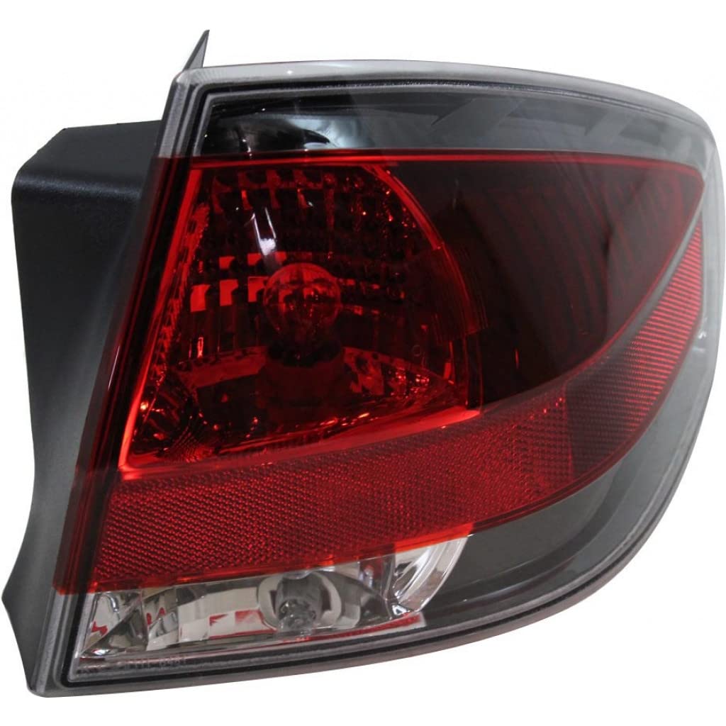 プレセア４枚 Amazon.com: For Ford Focus Coupe/Sedan Tail Light Assembly