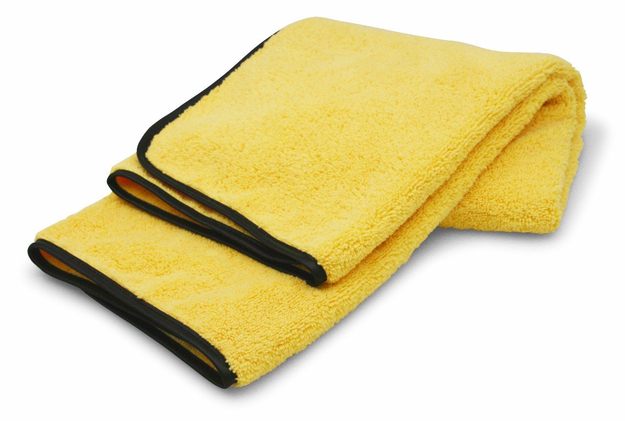 Photo 1 of Carrand 40059AS Microfiber MAX Supreme Deep Pile Fiber Drying Towel - 5.5 square ft.