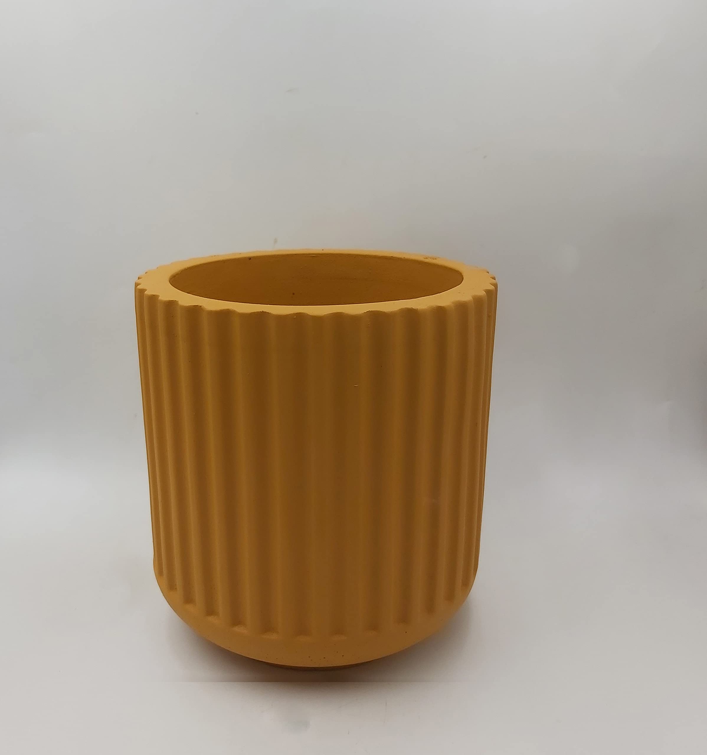 Art&Soil Wave Design Rust Colour Concrete Pot Size (6x5)