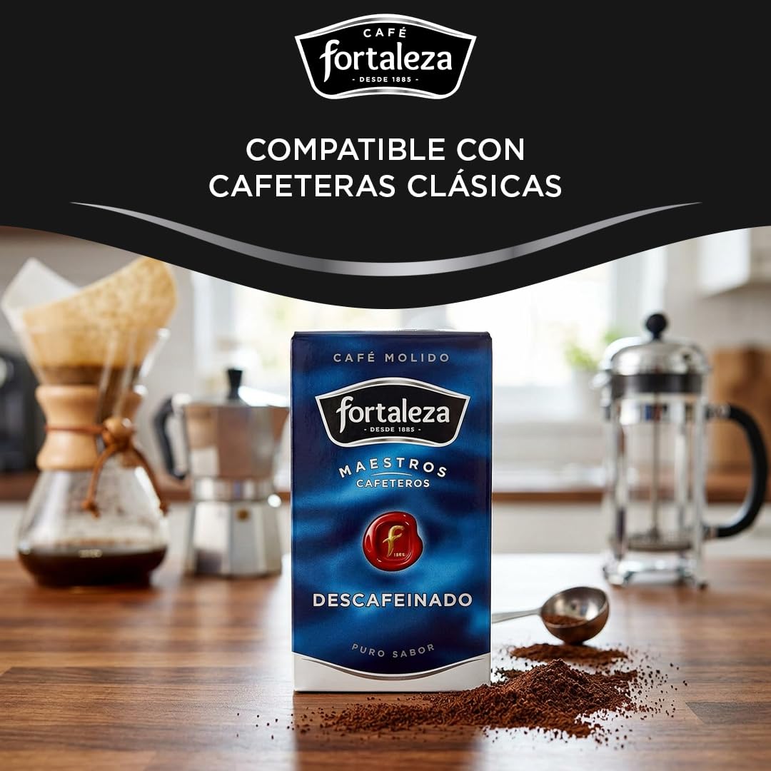CAFÉ FORTALEZA Café Molido Descafeinado Pack 250g x 12 - Total 3 Kg - Intensidad 6/12 - Café Suave con Sabor Fino y Notas Florales - Café Descafeinado Arábica y Robusta para Filtro Émbolo e Italiana
