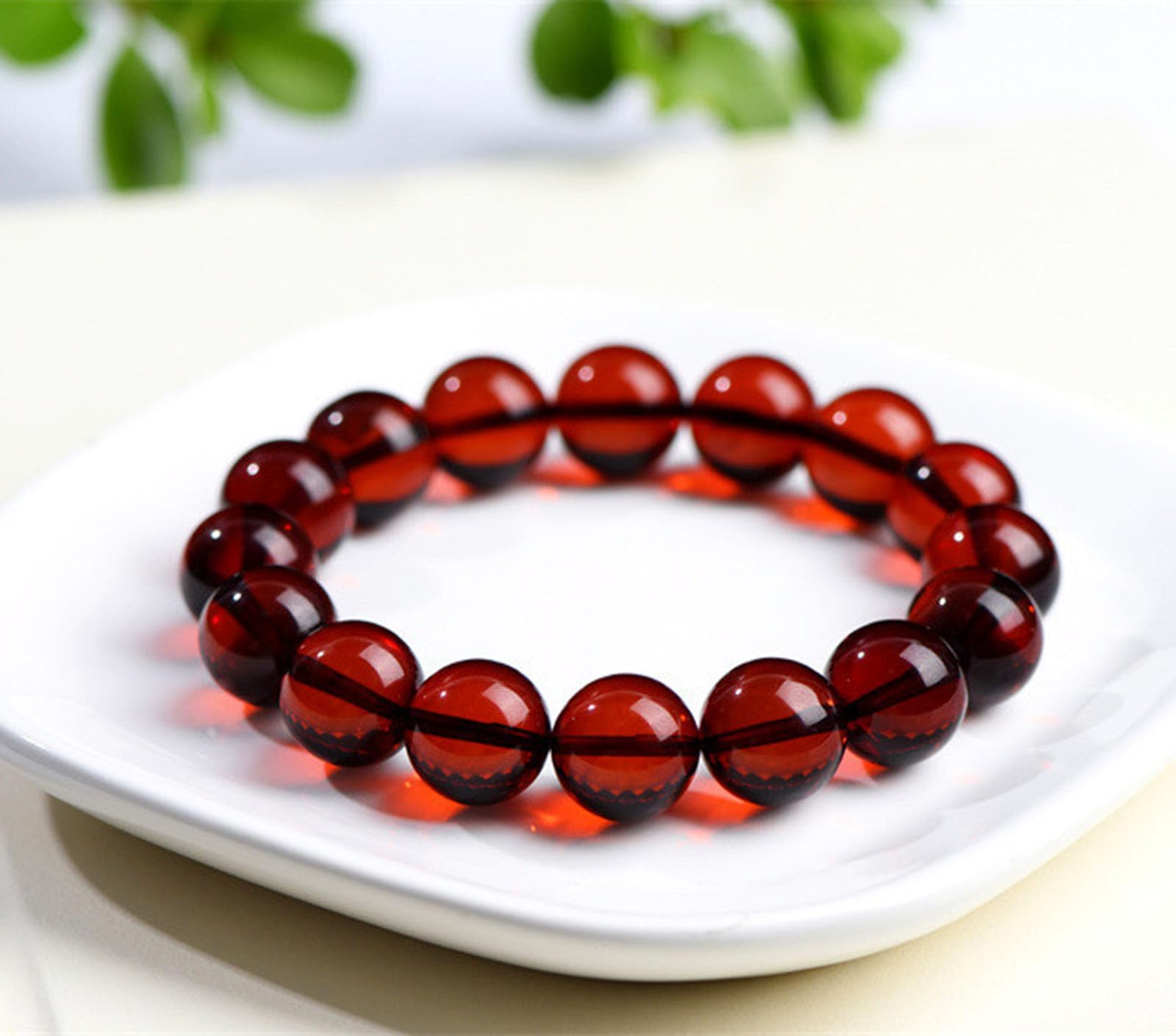 Pulsera de ámbar Sangre Natural de Grado 7A | Pulsera Artesanal de Cuentas de Cristal Rojo Premium | Pulseras elásticas de ámbar para Mujer,7.8~8.8mm