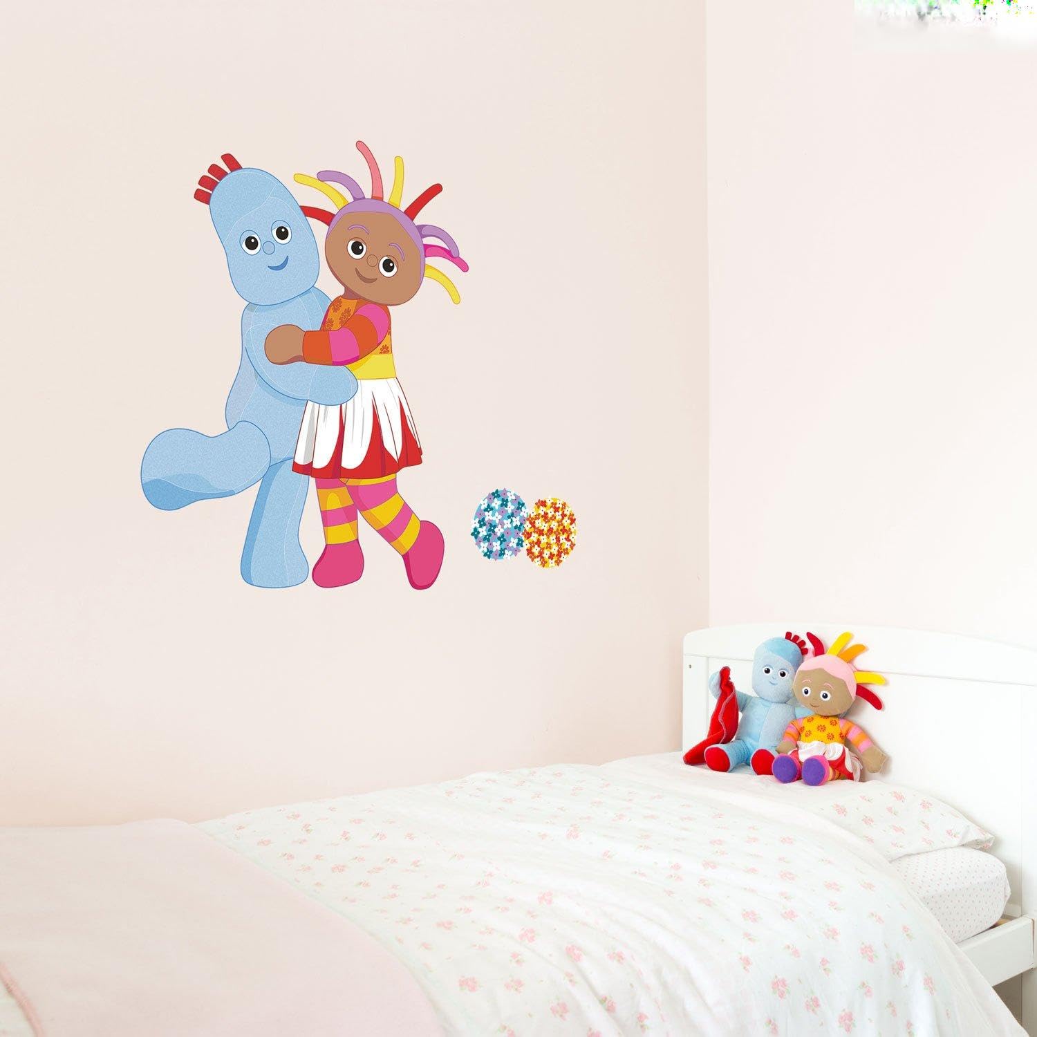 Stickerscape Igglepiggle And Upsy Daisy Hug Wall Sticker (Large Size) | Official In The Night Garden Wall Sticker