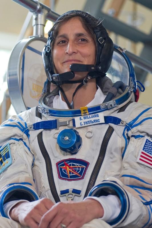 Postrhai - Sunita Williams Poster 170 GSM 12x18 Unframed Multicolor SWP02