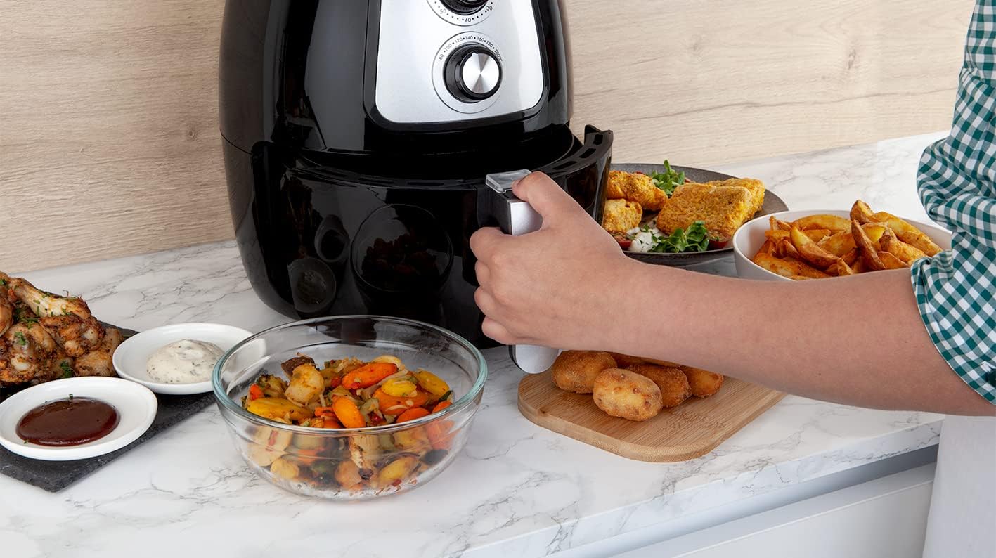 Orbegozo FDR 60 - Friggitrice senza olio, termostato regolabile, timer, vaschetta estraibile 4 l, BPA e PFOA, 1500 W Orbegozo FDR 60 - Friggitrice senza olio, termostato regolabile, timer, vaschetta estraibile 4 l, BPA e PFOA, 1500 W