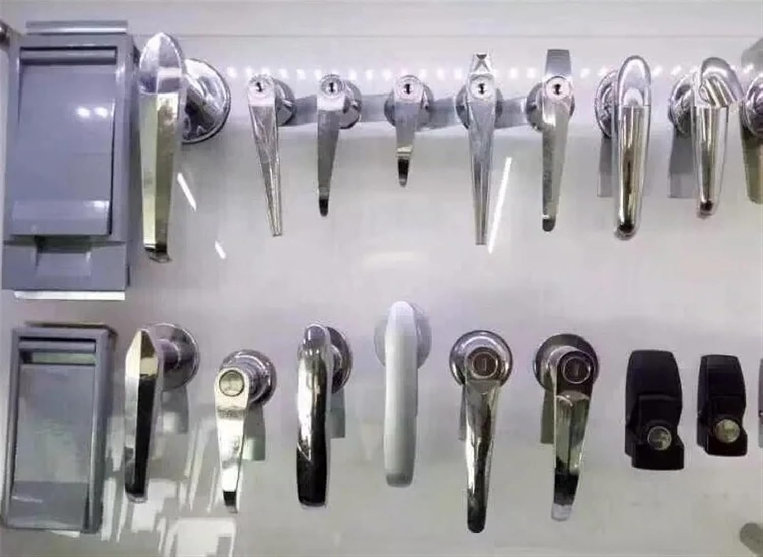 Outdoor Electrical Control Cabinet Door Handle Lock Mechanical Equipment Pull 1Pcs(with Key)