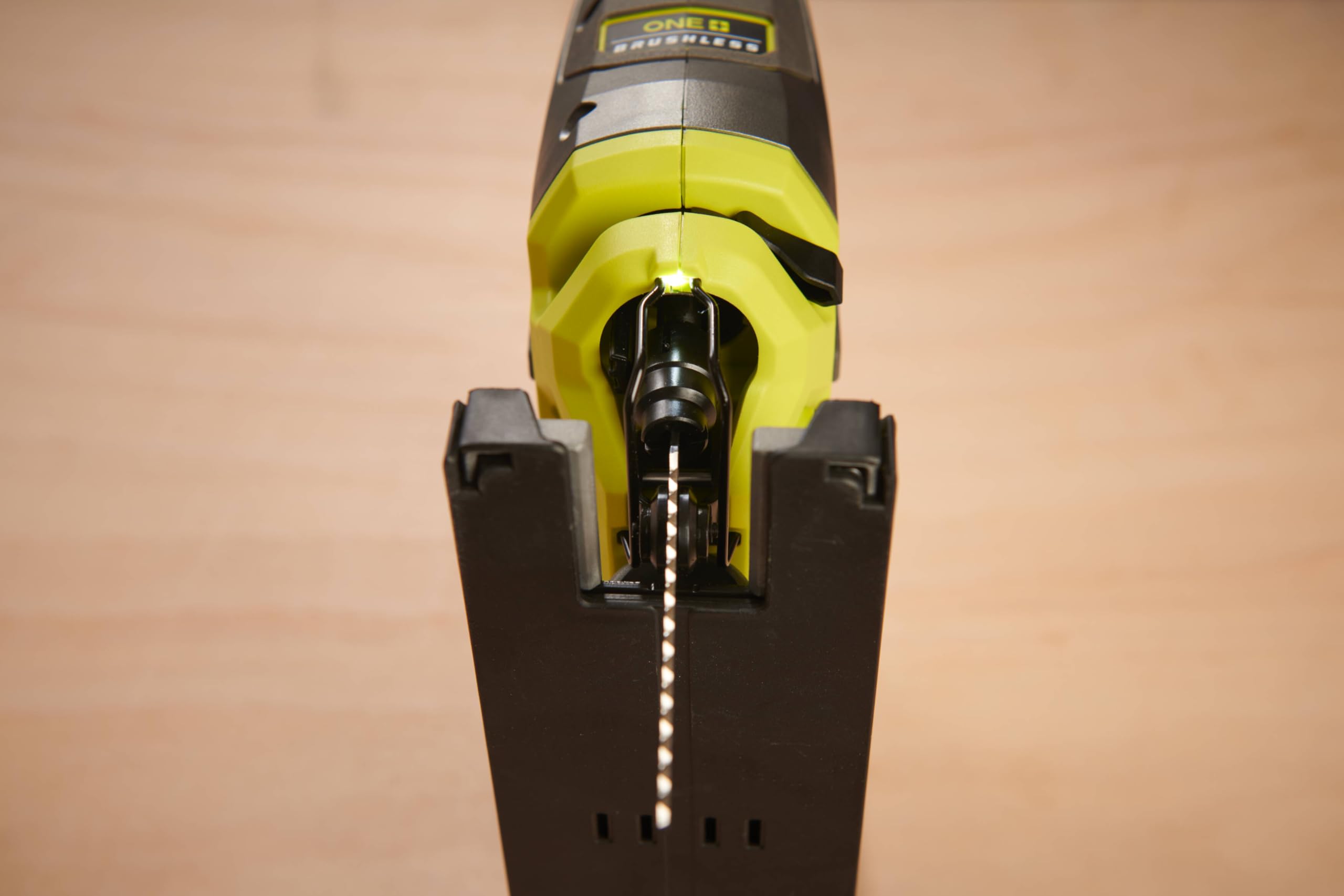 Ryobi - Sierra de calar inalámbrica 18V ONE+, Brushless, alta precisión