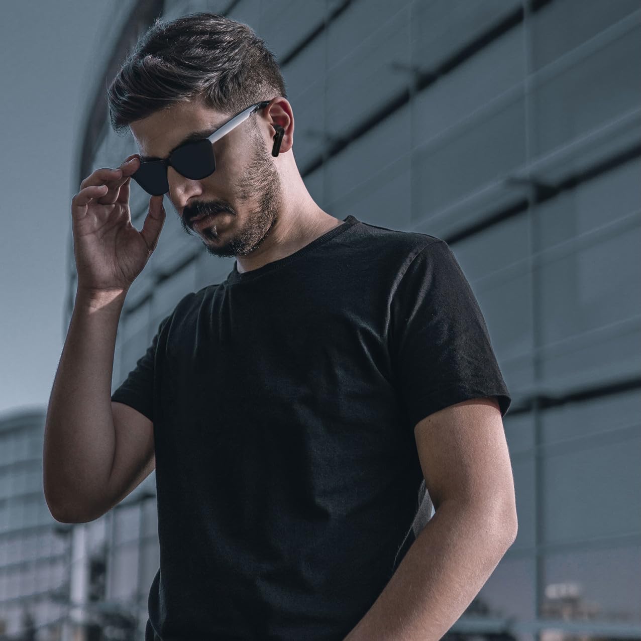 SHINEOFI Auricolari Sportivi Wireless Cuffie Stereo Impermeabili Tappi per Orecchie con Chip di Aggiornamento Effetto di Ascolto Chiaro e Vivido Controllo Intelligente Riduzione del Rumore