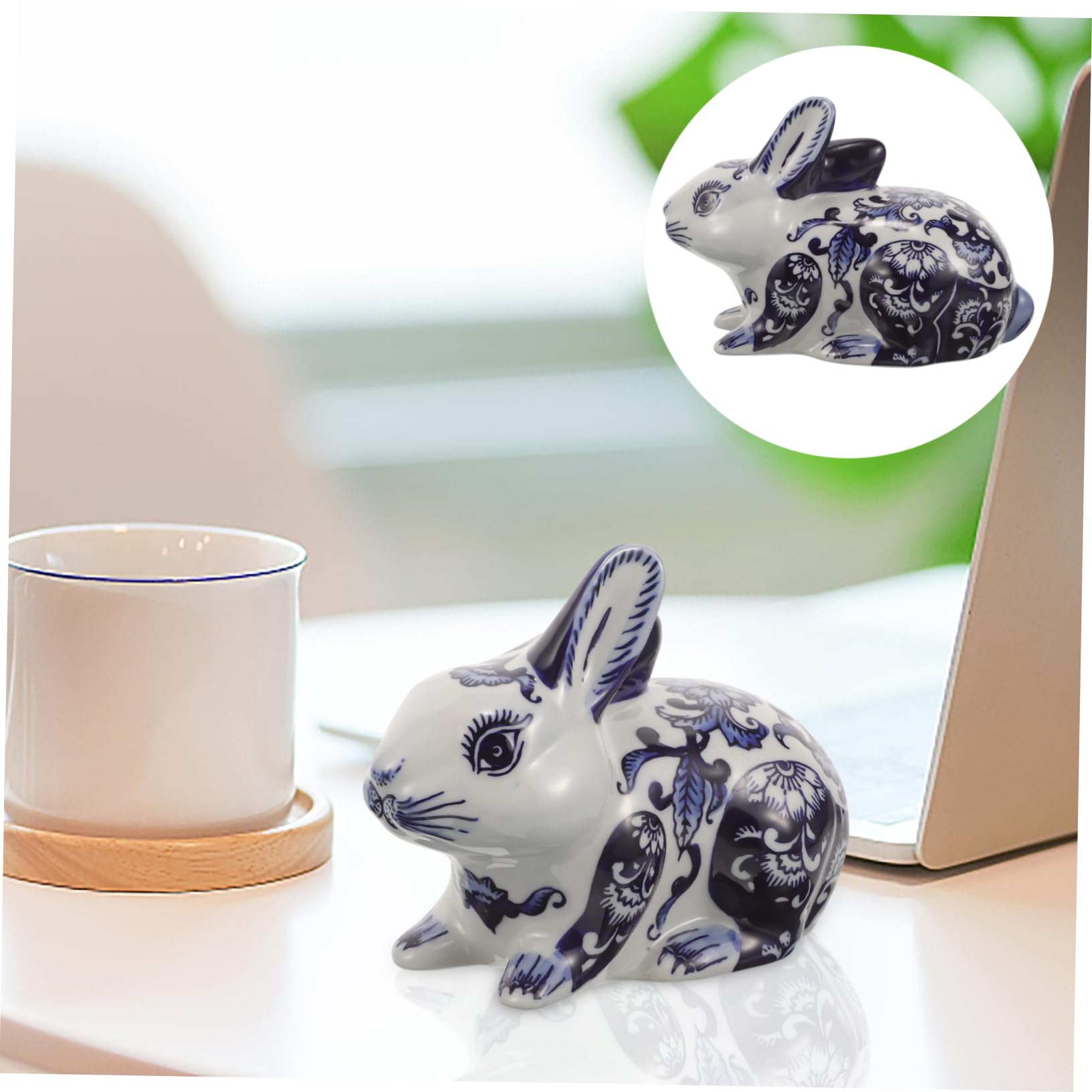 Alipis Statua Di Coniglio in Ceramica Blu e Bianca Decorazione Da Tavolo Forma Di Coniglietto Ornamento Creativo Per Stanza Dormitorio o Cassettiera