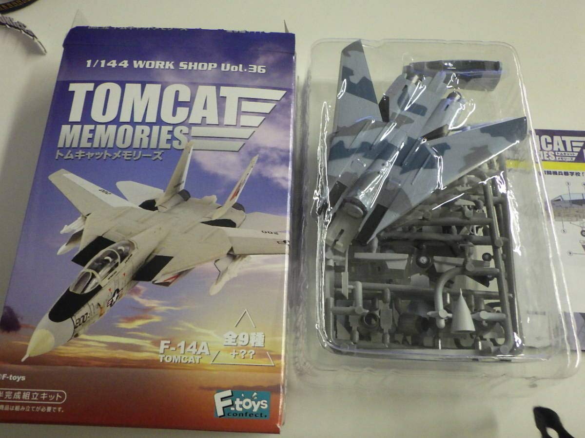 Amazon.co.jp: トムキャットメモリーズ F-14A TOMCAT アメリカ海軍