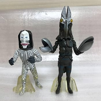 ［限定品］ウルトラ怪獣シリーズ　バルタン星人+ダダ（Cタイプ）２点セット Amazon.co.jp: バンダイ(BANDAI) ウルトラ怪獣シリーズ 229