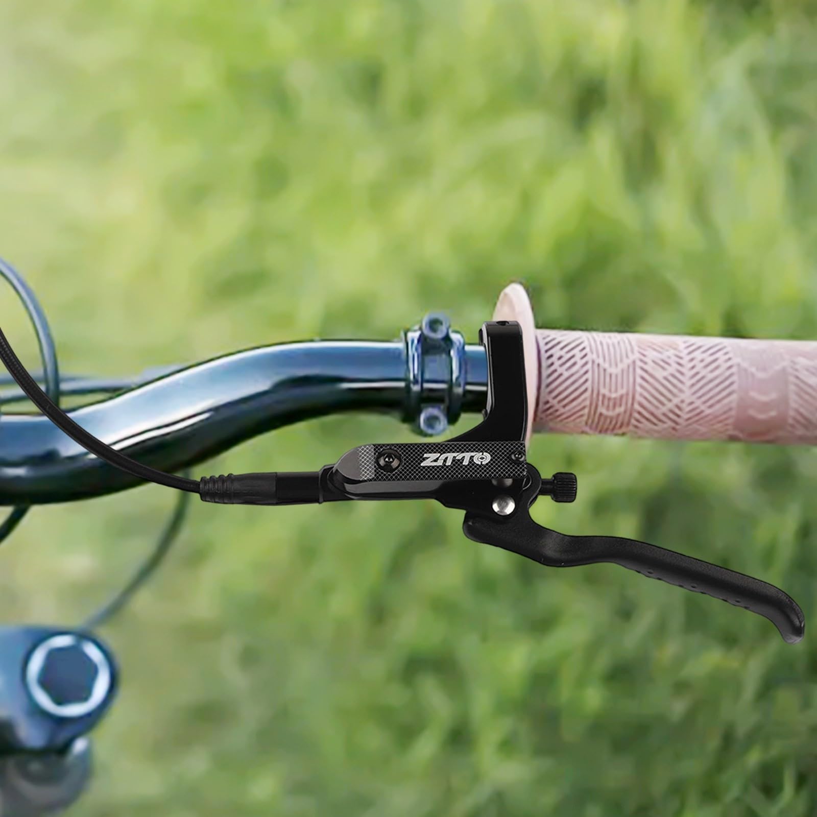 Hydraulisches Scheibenbremsen-Set für Mountainbikes mit vier Kolben und Aluminiumlegierungsmaterial für gleichmäßige Bremsreaktion (schwarz)