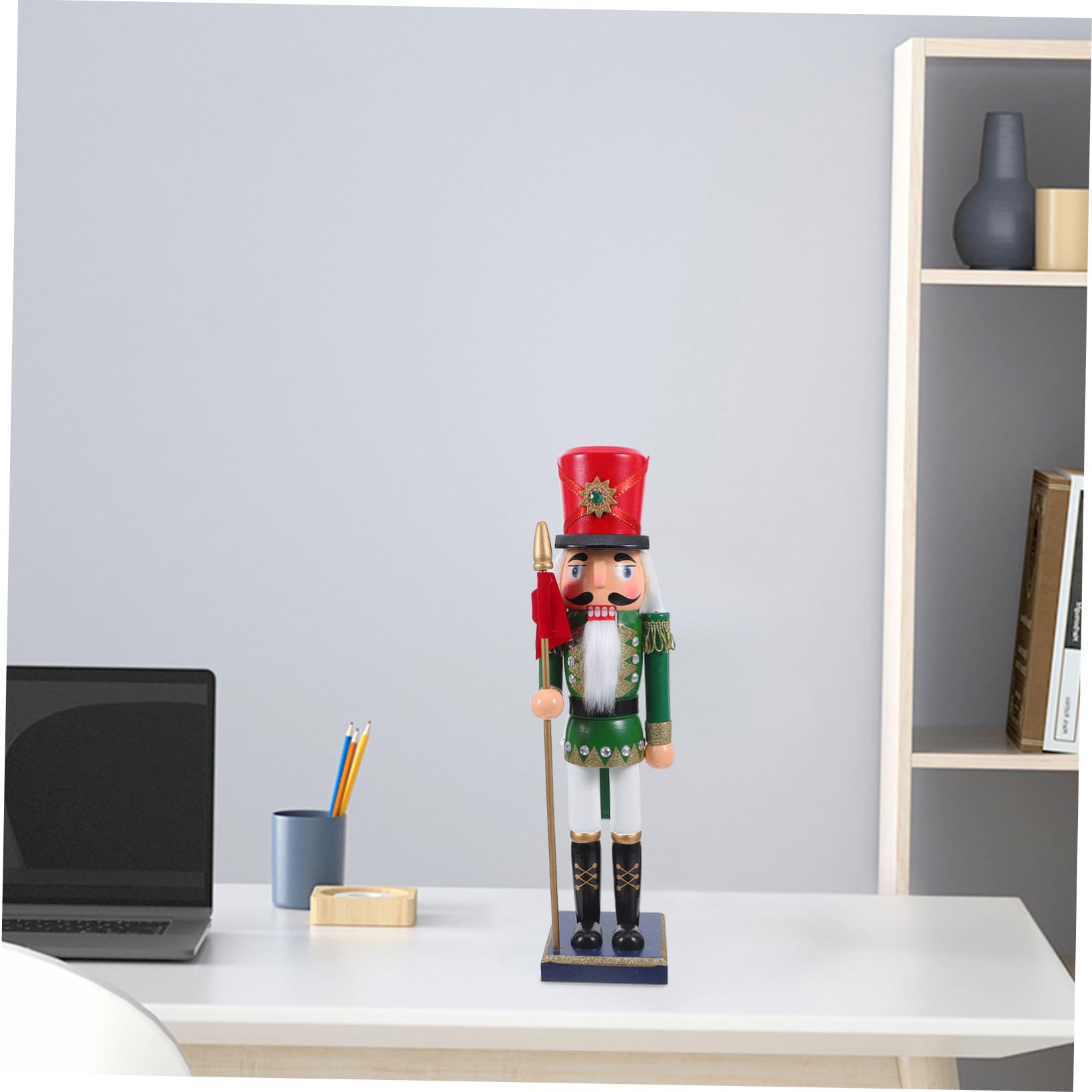 IMIKEYA Holzsoldat Nussknacker Dekoration für Fensterbank und Kaminsims Traditionelle Weihnachtsfigur mit Handbemaltem Design für Küche und Wohnzimmer