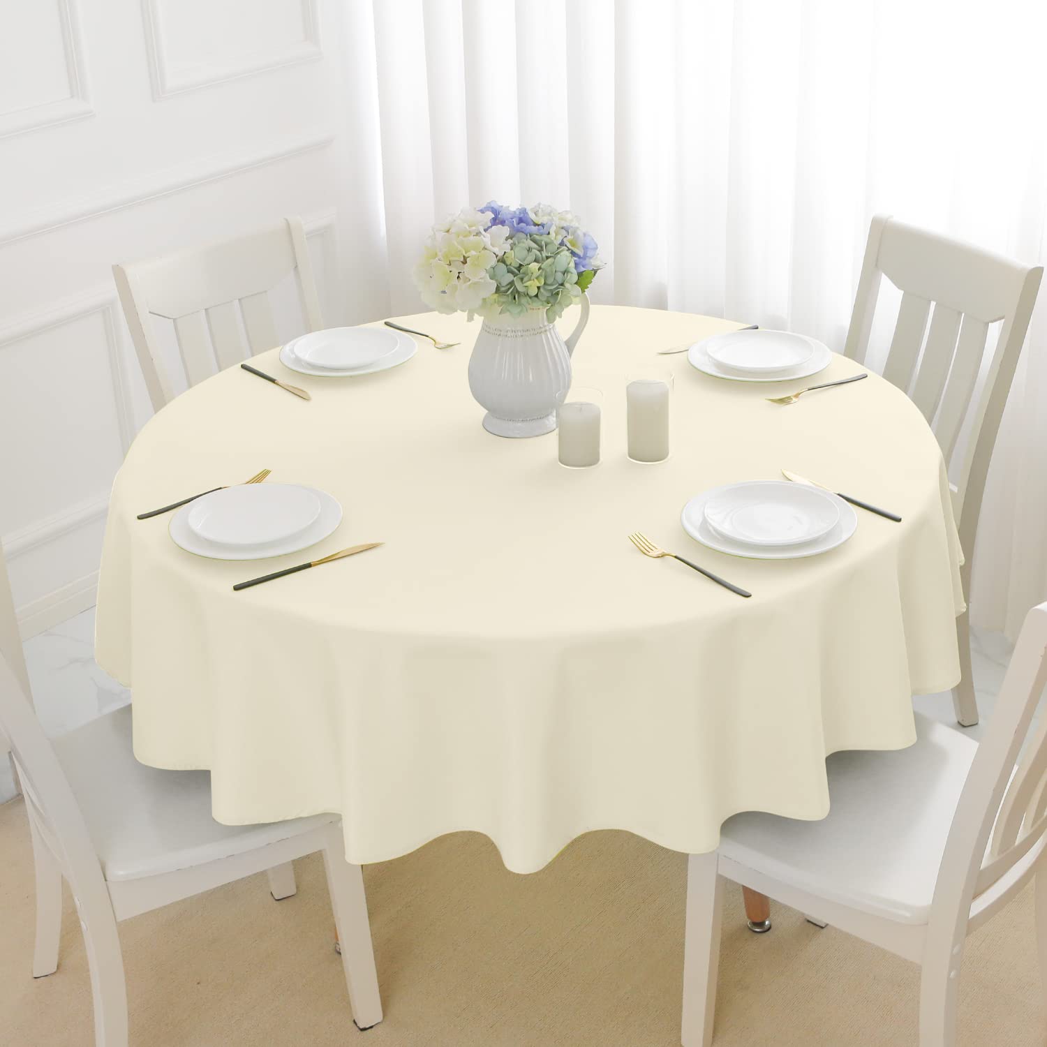Romanstile Cream Round Table Cloth Wipe Clean Outdoor 150cm,water resistant Stain Resistant Washable Tablecloths Table Cover for Christmas Kitchen Dining table Party Wedding Garden Restaurant Sommer