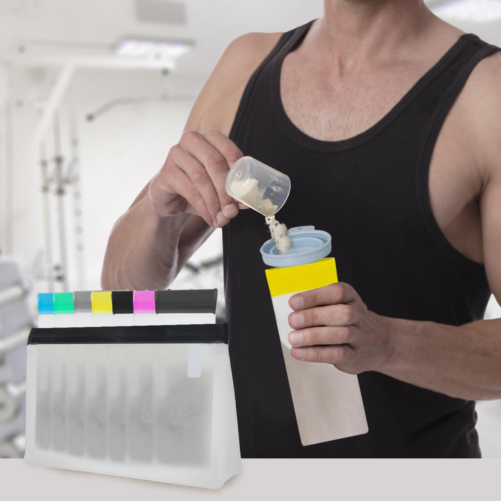 Proteinpulver-Reisebehälter-Set mit 4 Trichtern, 4 Löffeln, 4 Blatt-Etiketten, wiederverwendbarer Pulver-Ergänzungsbehälter, 28 Einzeldosisbeutel, 4 große tragbare Puder-Organizer mit