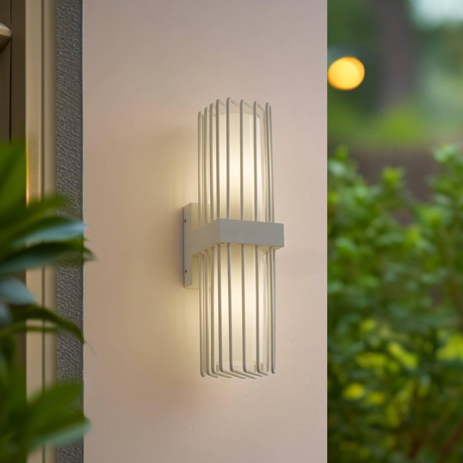 Lucande Applique Exterieur Chandan à intensité variable (Moderne) en Blanc Aluminium (à 2 lampes, E27) Murale Luminaire Lampe Jardin Eclairage