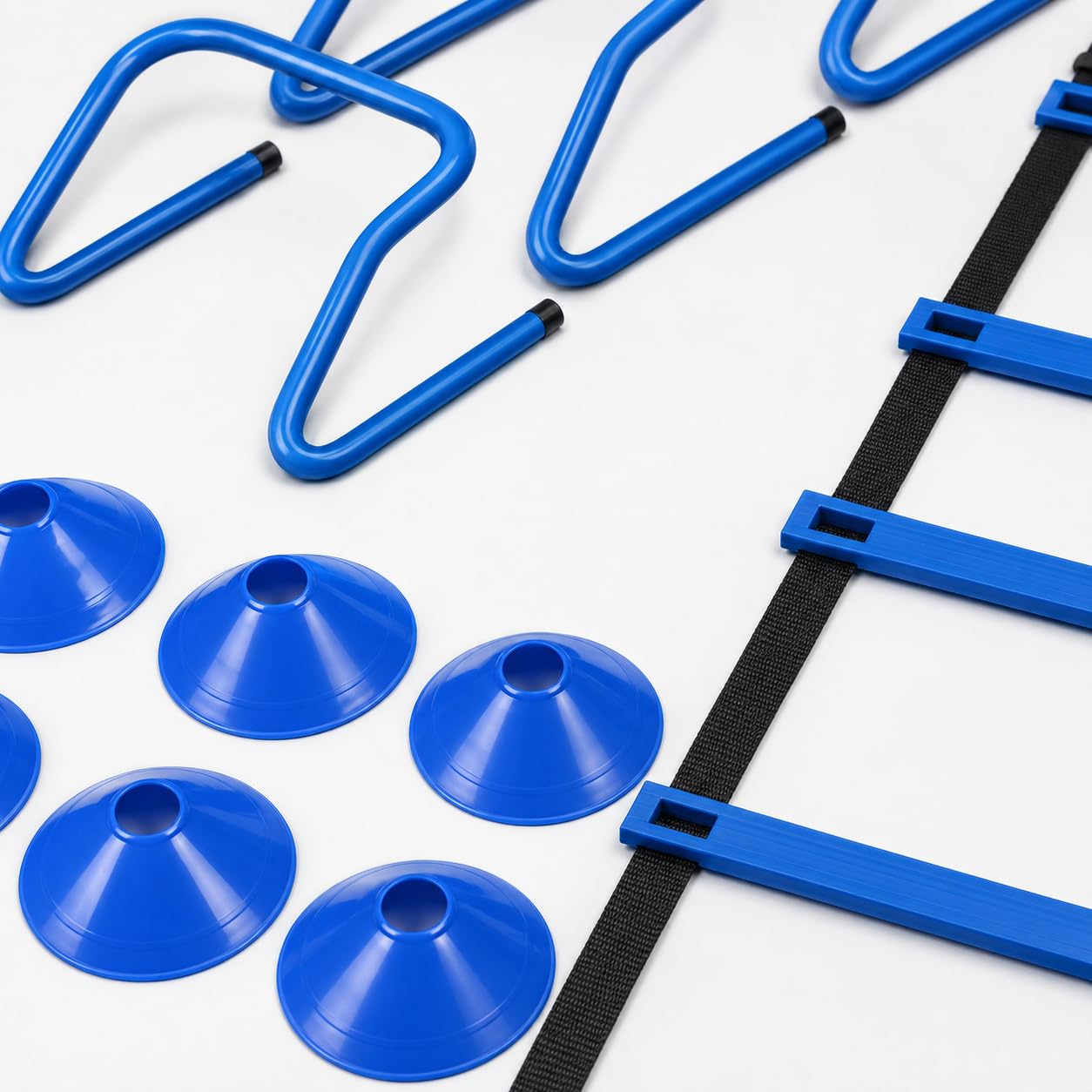 LOVIVER Attrezzatura Calcio Set Allenamento con Agilità Ostacoli Coni Dischi Paracadute Resistenza in PP con Elastici Maniglie Adatta per Scuole Calcio Centri | | nylon | paracadute resistenza - bande - coni | corda, borsa trasporto, finger exerciser, per