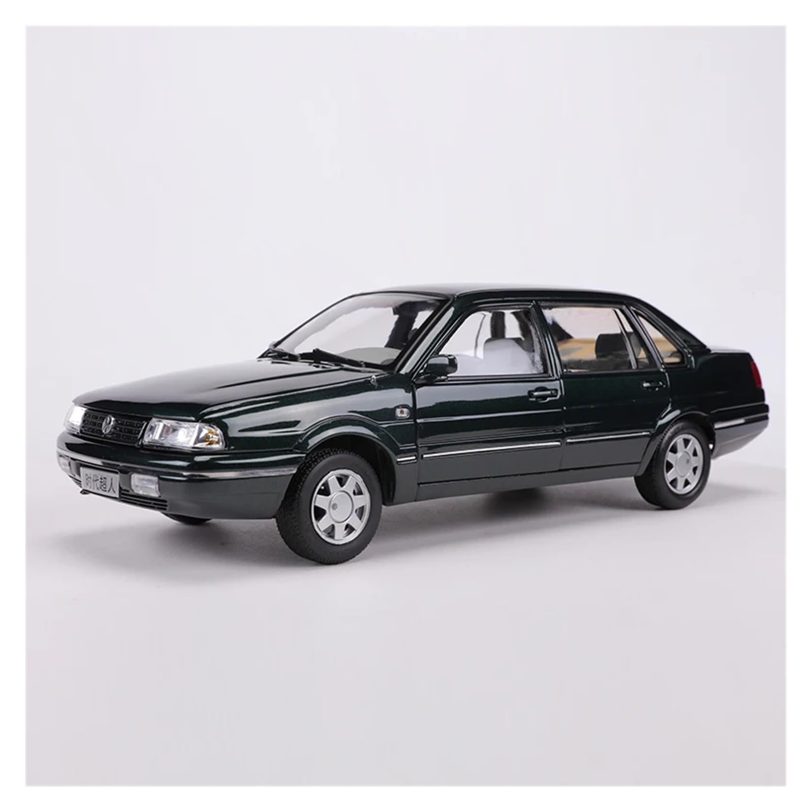 Modellino Di Auto In Lega Di Zinco 1:18 Adatto Per Modelli Di Auto In Lega Per Volkswagen Santana 2000 Regali Di Raccolta Di Ornamenti Artigianali Modellino Di Auto Pressofuso