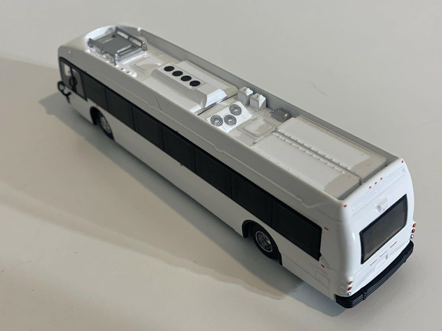 Iconic Replicas Proterra Catalyst ZX5 Diecast Bus Blank/White Transit Bus & Ready for Your own customizations! 1:87-HO Scale New in The Box