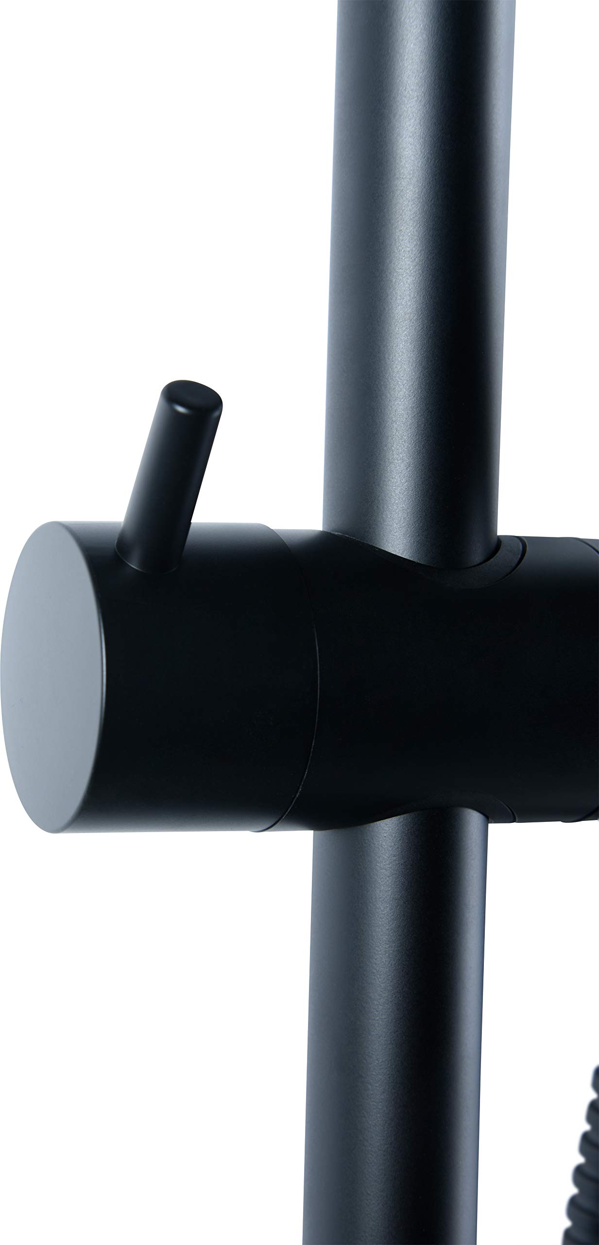 Cornat Zestaw prysznicowy "Noir" — Black Edition — słuchawka prysznicowa 125 mm — 3 rodzaje strumienia: strumień normalny i natryskowy — ochrona przed kamieniem i wkładem oszczędzającym wodę — z wężem prysznicowym i drążkiem ściennym / system prysznicowy