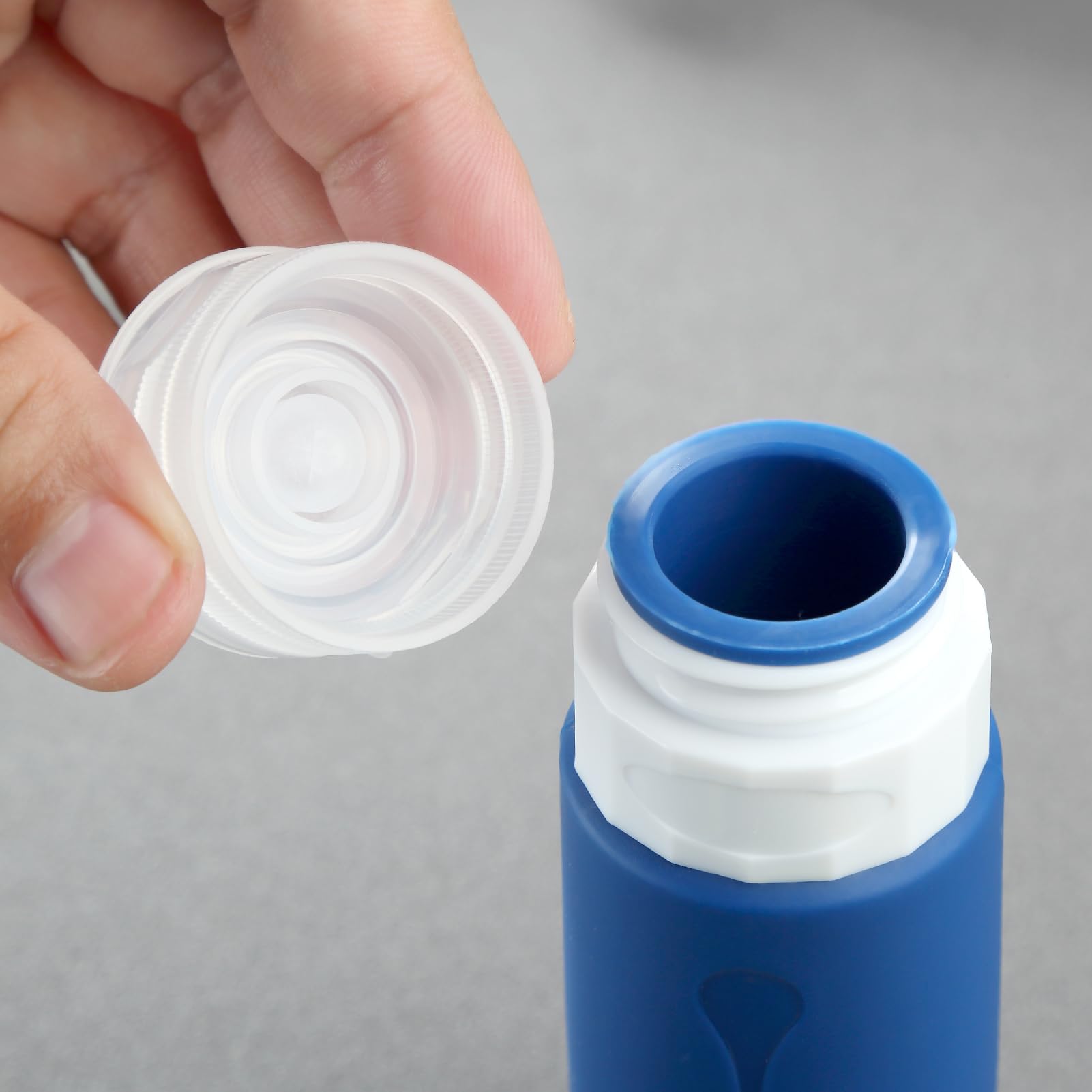 Gemice Bottiglie da Viaggio in Silicone, 4Pezzi 90ml Contenitori con Riutilizzabili Comprimibili, per Shampoo, Balsamo, Crema, Lozione, per Viaggio in Aereo