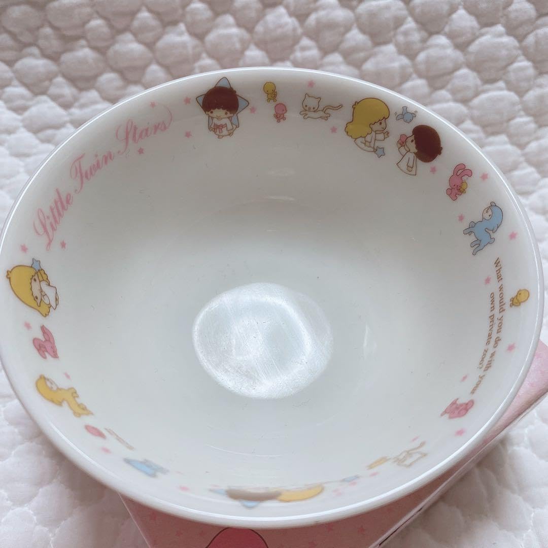 サンリオ❣️激レア　キキララ お茶碗　2004 レトロ　アニマル Amazon.co.jp: キキララ アニマル 2004 お茶碗 レトロ : ホーム