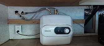 Review Image by wayne paiva wayne paiva