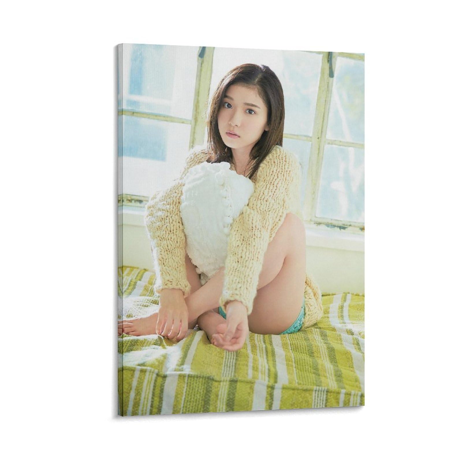 Amazon.co.jp: 松岡茉優 キャンバスアートポスター 水着写真ポスター