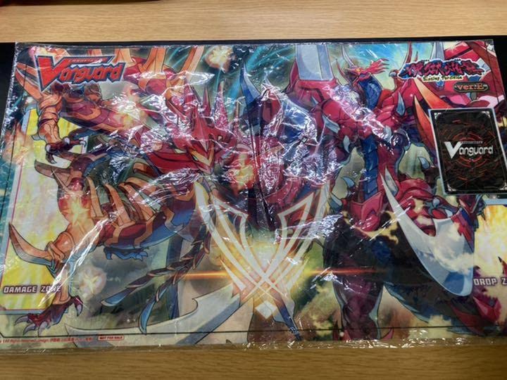 Amazon.co.jp: ヴァンガード プレイマット セット 撃退者 オーバー