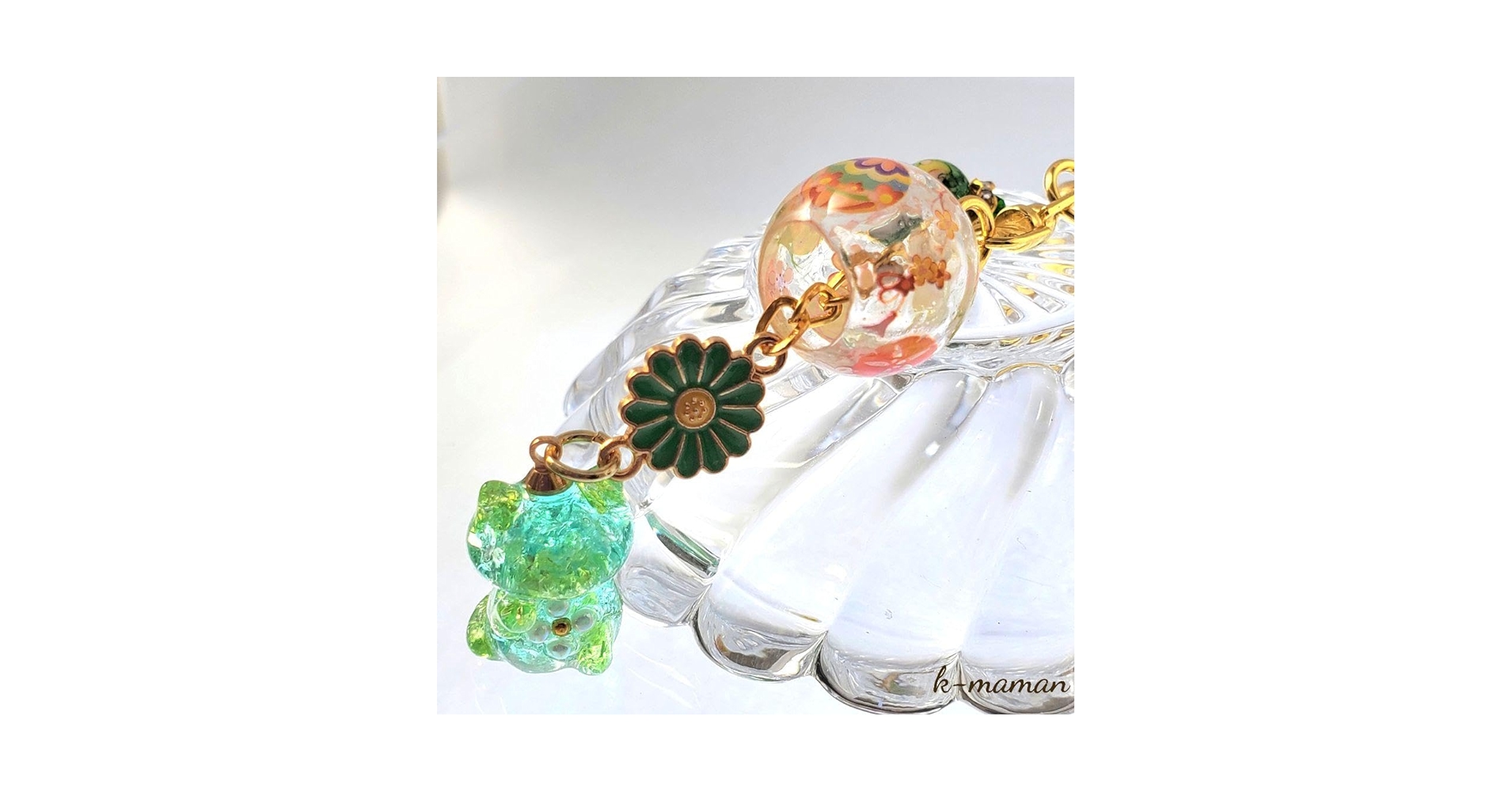 みー様】813.天然石 高品質ラピスラズリ 向日葵 じゃれ猫 レジン