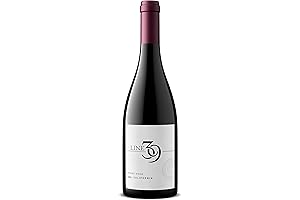 Decoy Pinot Noir, 750 ml: Unparalleled Excellence in a Bottle