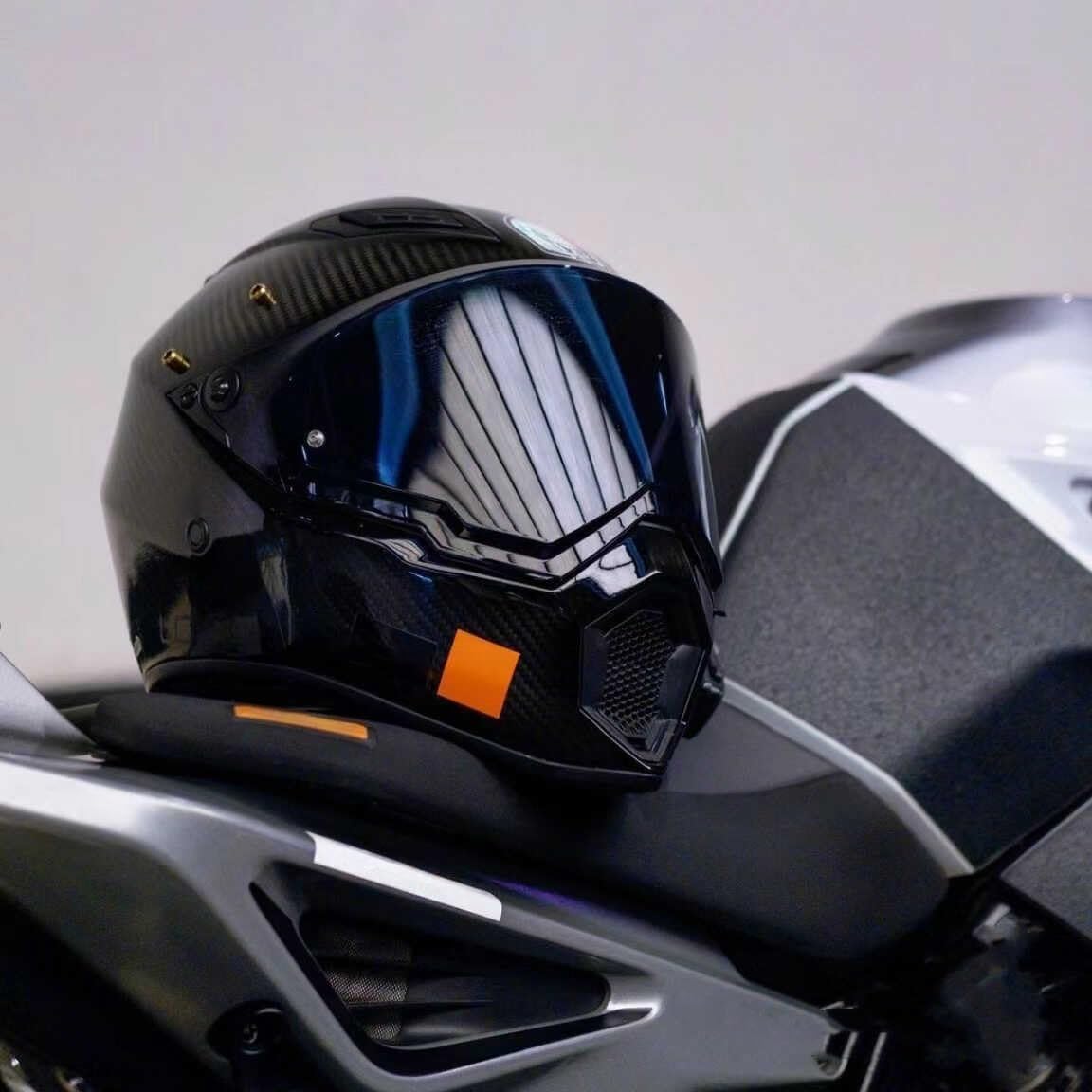 Visera Casco Moto para AGV AX9 | Anti UV Casco de Lente Repuesto Protección Tintada Motocicleta Visera Accesorios,normal-D Clear Revo Silver